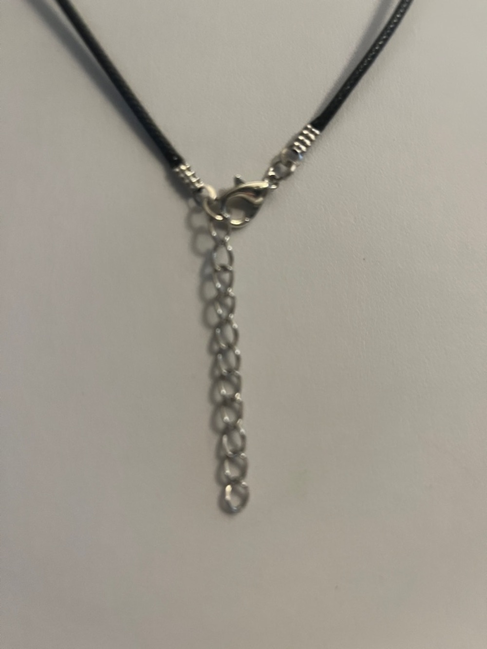 3/$15~Corded Snoopy Necklace - Picture 8 of 8